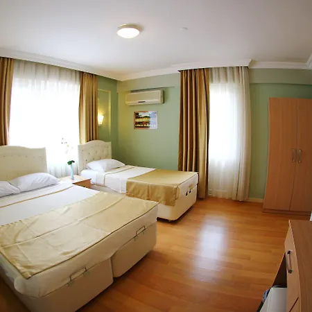 دوست 2* مرمريس