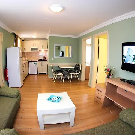 فندق دوست 2*