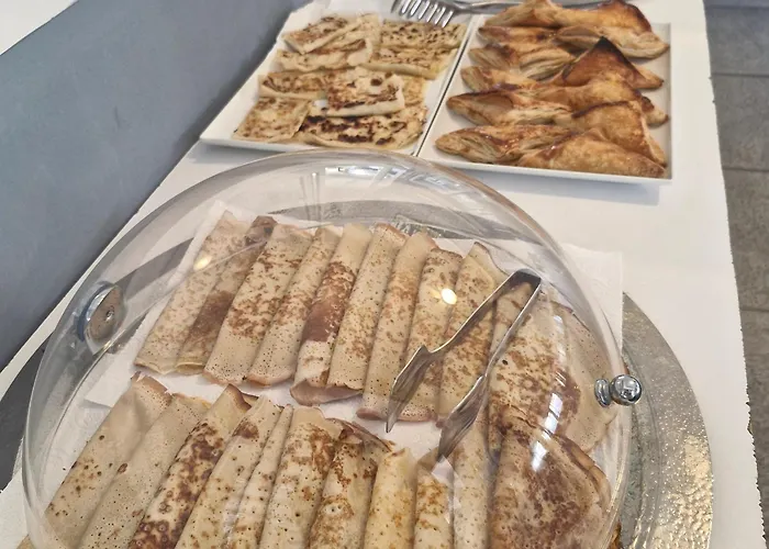 فندق دوست مرمريس