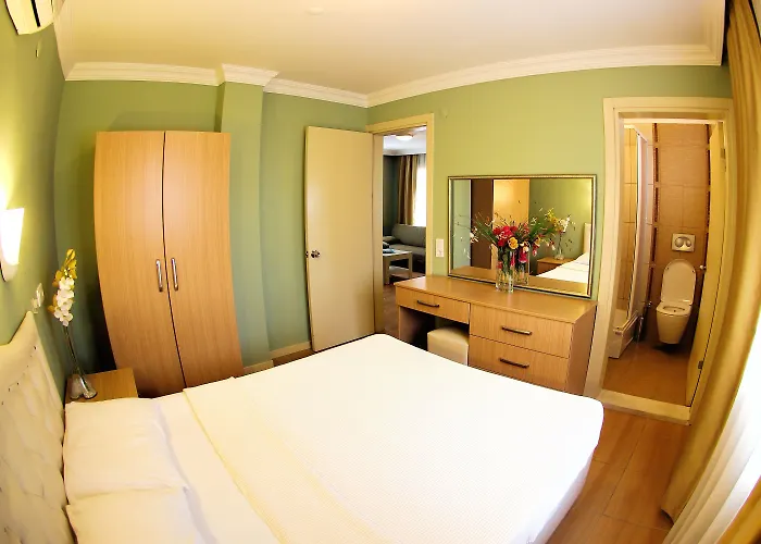 دوست 2* مرمريس