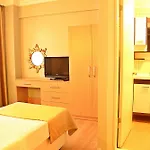 Hotel Dost 2*