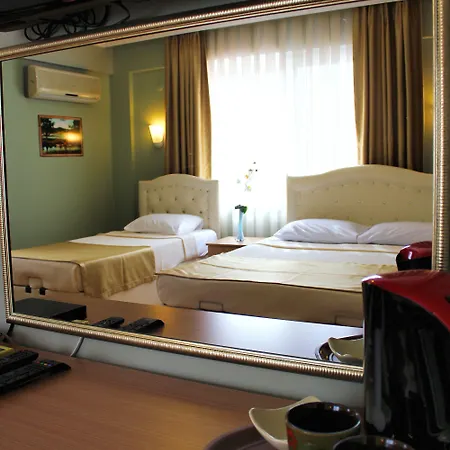 ドスト マルマリス