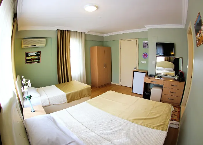 ドスト 2* マルマリス